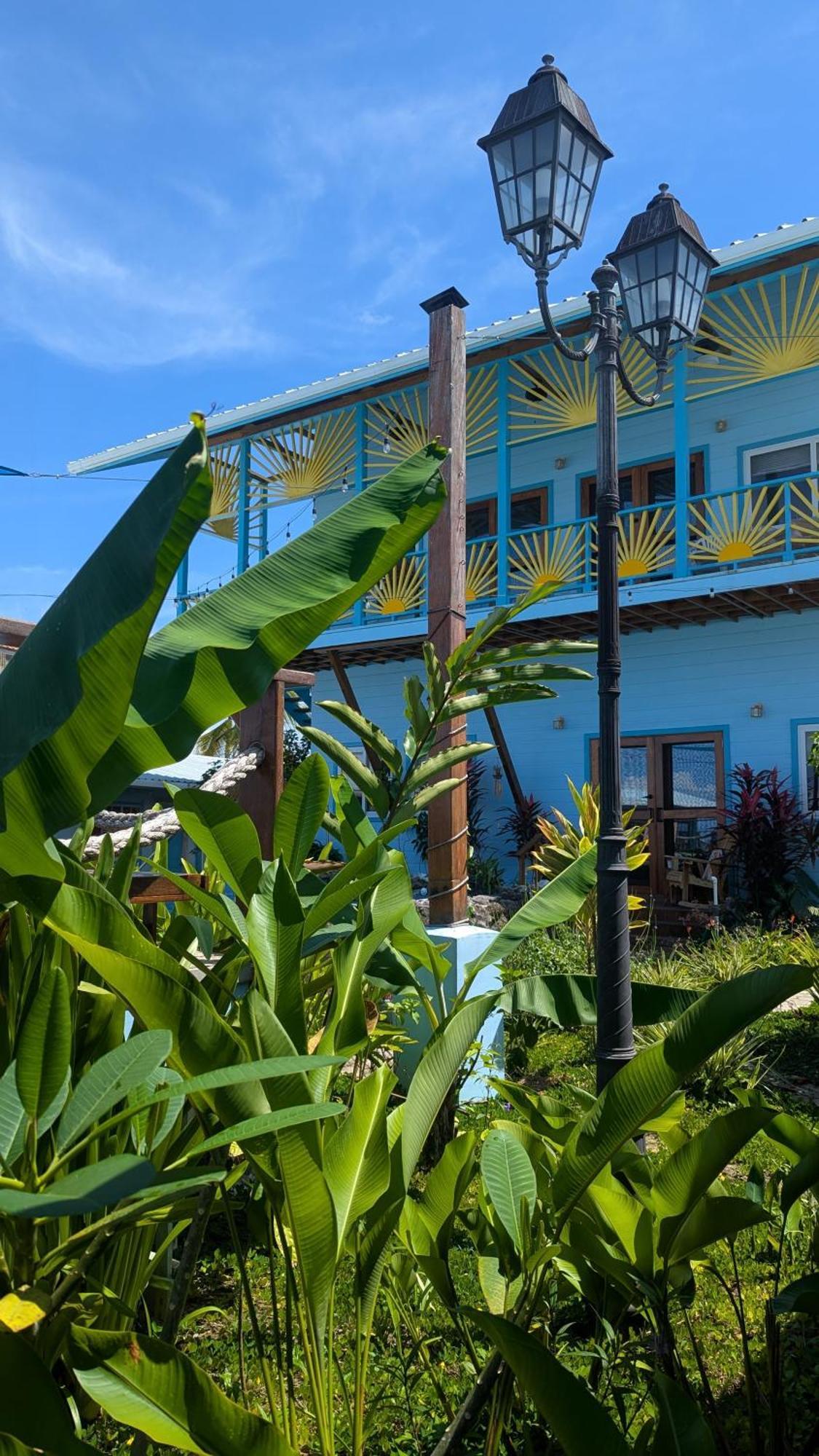 Hotel Residencial La Terraza Bocas del Toro Exterior foto